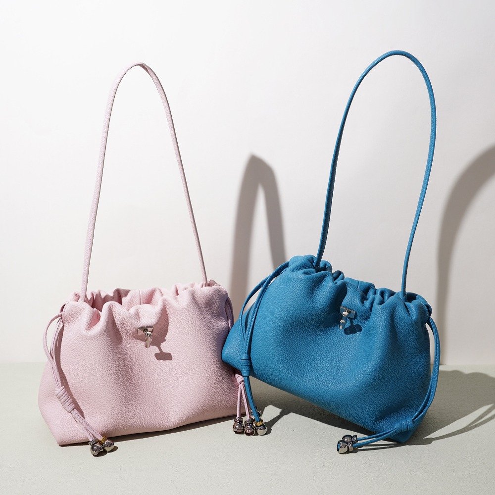 Interior Design High End - Nova Bolsa Cloud de Couro de